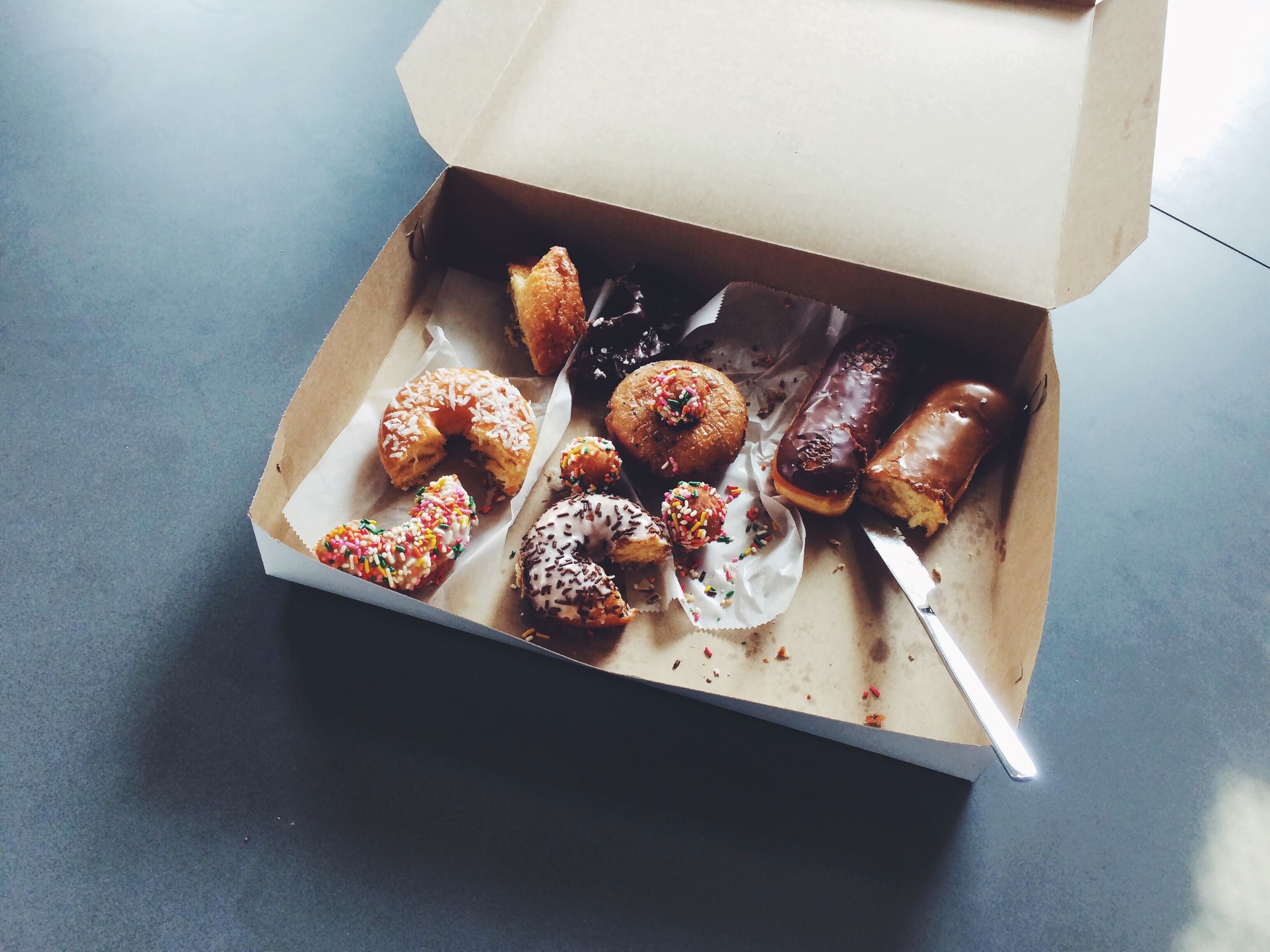 The Truth About Office Snacking: Navigating Around Healthy Snack Choices